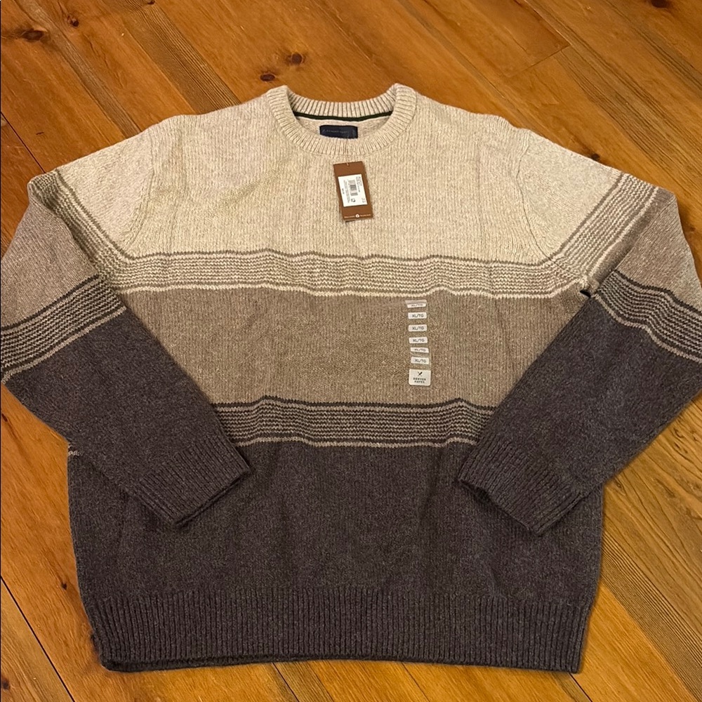 Men's Gray Sweater